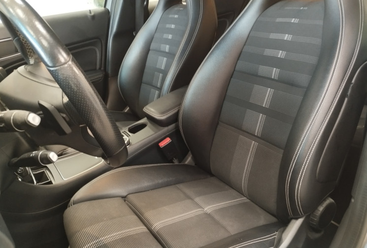 Mercedes GLA 200 d Phase 2 16V  2.1 7G-DCT 136 cv Boîte auto