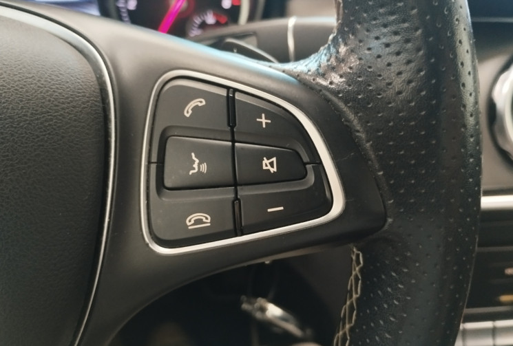 Mercedes GLA 200 d Phase 2 16V  2.1 7G-DCT 136 cv Boîte auto