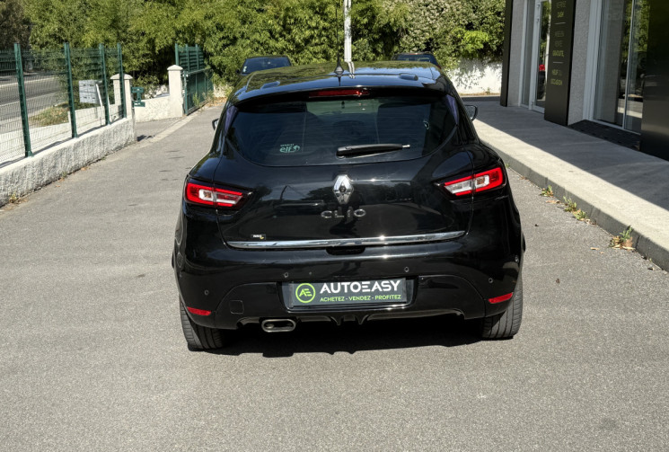 Renault Clio IV 4 Initiale Paris 1.2 Tce 120 ch / Cuir chauffant / Camera / Bose / LED