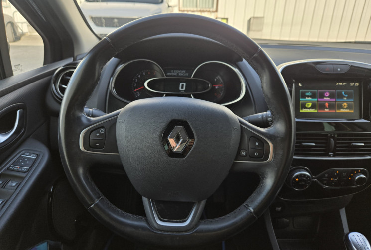 Renault Clio 0.9 TCe 90ch energy Intens * ENTRETIEN FULL RENAULT * FAIBLE KILOMETRAGE* 