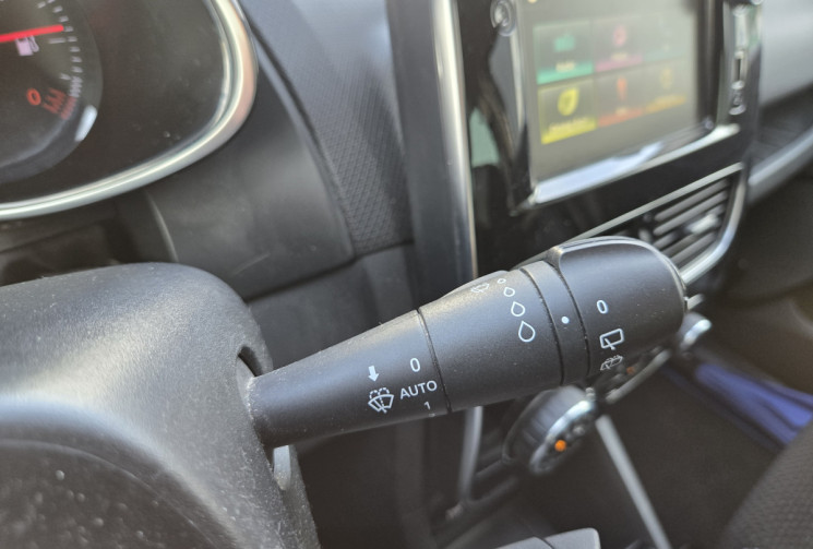 Renault Clio 0.9 TCe 90ch energy Intens * ENTRETIEN FULL RENAULT * FAIBLE KILOMETRAGE* 