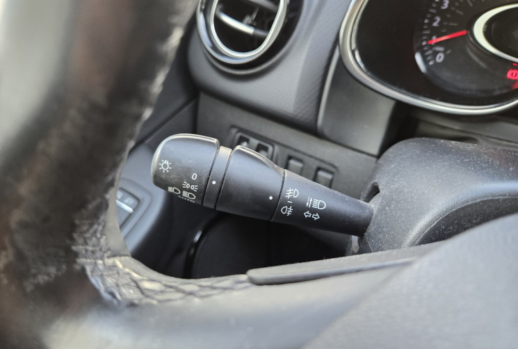 Renault Clio 0.9 TCe 90ch energy Intens * ENTRETIEN FULL RENAULT * FAIBLE KILOMETRAGE* 