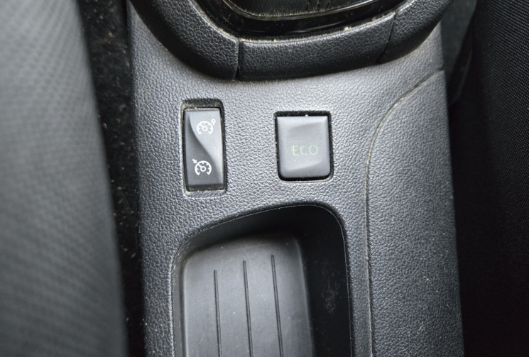 Renault Clio 0.9 TCe 90ch energy Intens * ENTRETIEN FULL RENAULT * FAIBLE KILOMETRAGE* 