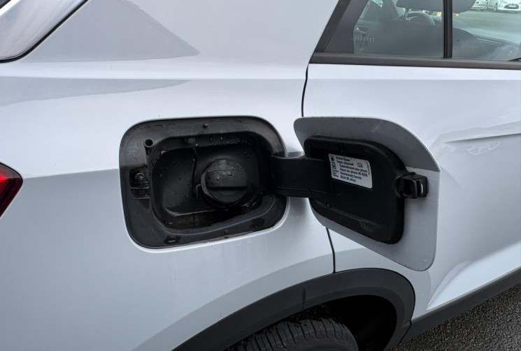 Volkswagen T-Roc  115 CV 1.0 TSI LOUNGE / START & STOP / ATTELAGE / GARANTIE 12 MOIS