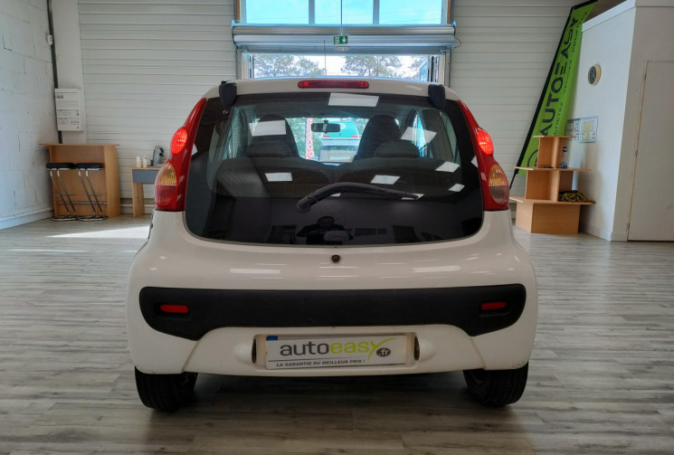 Peugeot 107 1.4 HDI 55CH