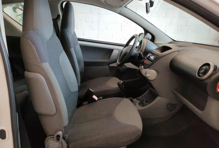 Peugeot 107 1.4 HDI 55CH