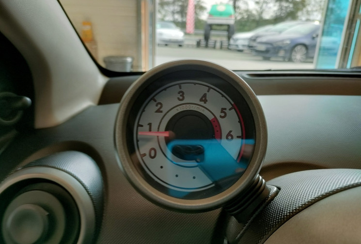 Peugeot 107 1.4 HDI 55CH
