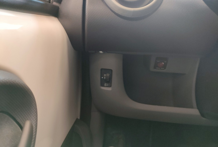 Peugeot 107 1.4 HDI 55CH