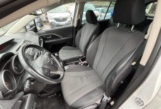 Mazda 5 / 1.6 / 115 ch / 7 places / Center-Line