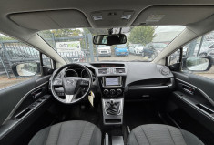 Mazda 5 / 1.6 / 115 ch / 7 places / Center-Line