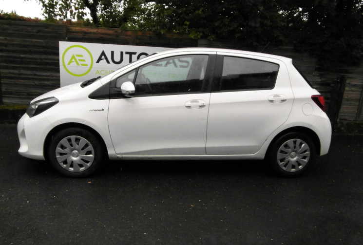 Toyota Yaris YARIS III PH1 1.5 HYBRID 