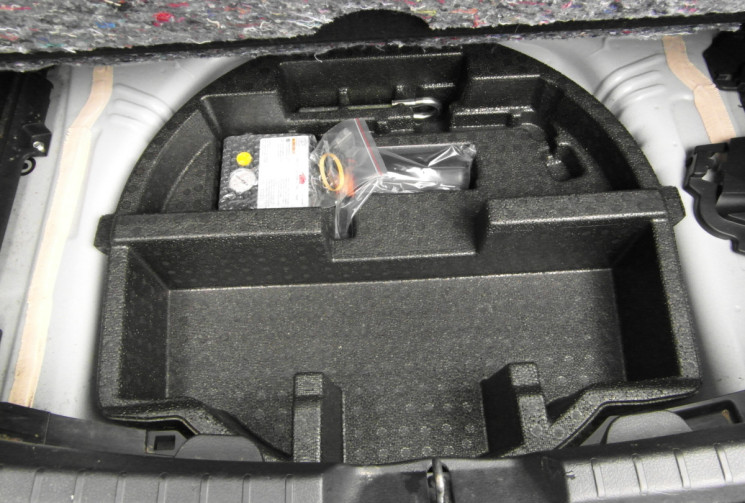 Toyota Yaris YARIS III PH1 1.5 HYBRID 