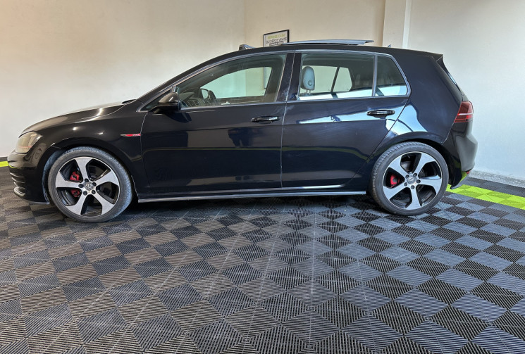 Volkswagen Golf 2.0 TSI BlueMotion Technology GTI DSG6