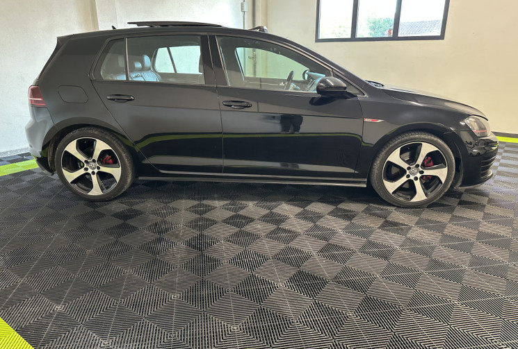 Volkswagen Golf 2.0 TSI BlueMotion Technology GTI DSG6