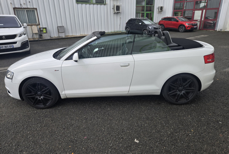 Audi A3 Cabriolet  2.0 TDi CR 16V FAP 140 cv S-LINE * Origine France * distribution neuve  * TBE *