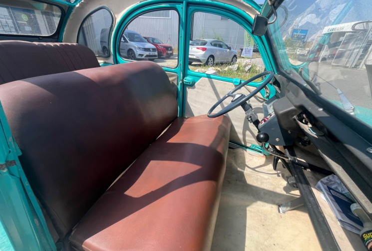 Citroën 2CV 2CV4 à finir de restaurer 