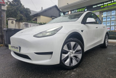 Tesla Model Y  Standard RWD 7900 km attelage origine 