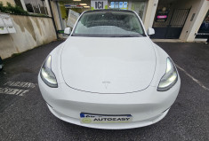 Tesla Model Y  Standard RWD 7900 km attelage origine 