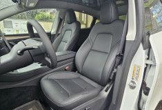 Tesla Model Y  Standard RWD 7900 km attelage origine 