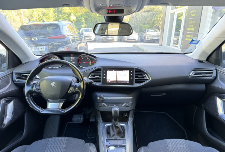 Peugeot 308 Allure 1.2 THP 130 ch EAT6 / Carplay / Camera / Keyless / Garantie 6 mois