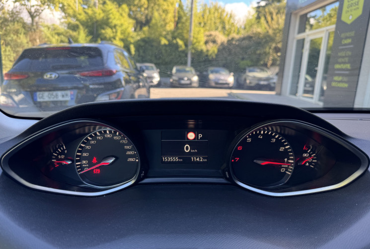 Peugeot 308 Allure 1.2 THP 130 ch EAT6 / Carplay / Camera / Keyless / Garantie 6 mois