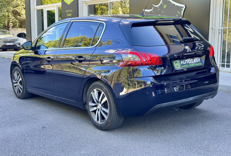 Peugeot 308 Allure 1.2 THP 130 ch EAT6 / Carplay / Camera / Keyless / Garantie 6 mois