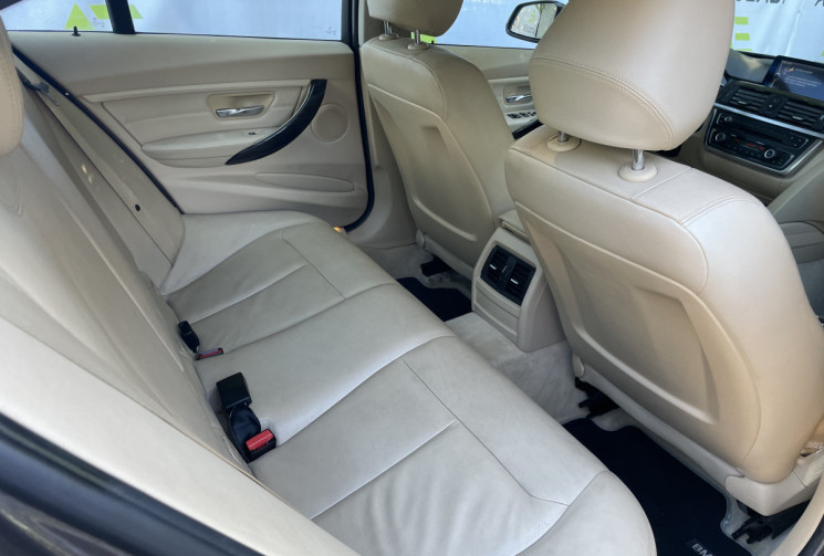 BMW Série 3 320d Luxury