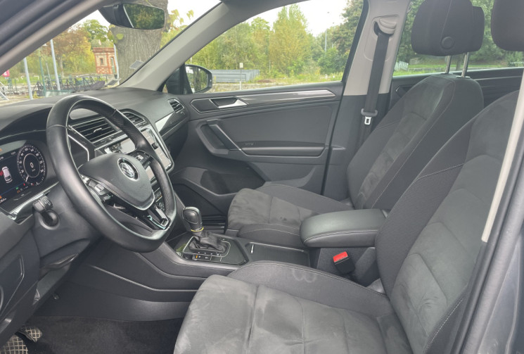Volkswagen Tiguan 1.4 TSI DSG6 150 cv R-Line / Entretien Volkswagen / 