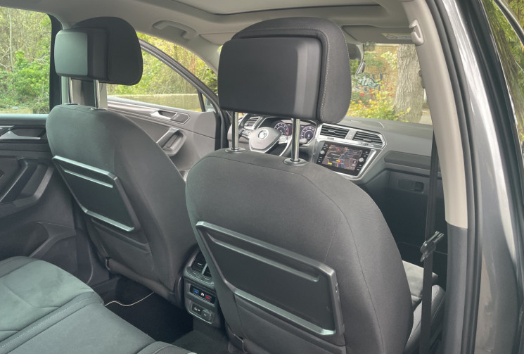 Volkswagen Tiguan 1.4 TSI DSG6 150 cv R-Line / Entretien Volkswagen / 