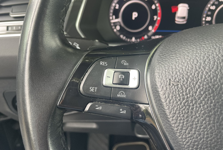 Volkswagen Tiguan 1.4 TSI DSG6 150 cv R-Line / Entretien Volkswagen / 