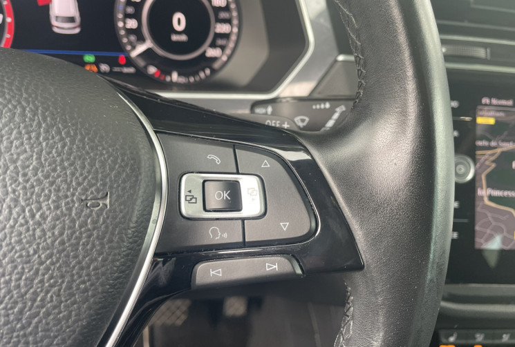 Volkswagen Tiguan 1.4 TSI DSG6 150 cv R-Line / Entretien Volkswagen / 