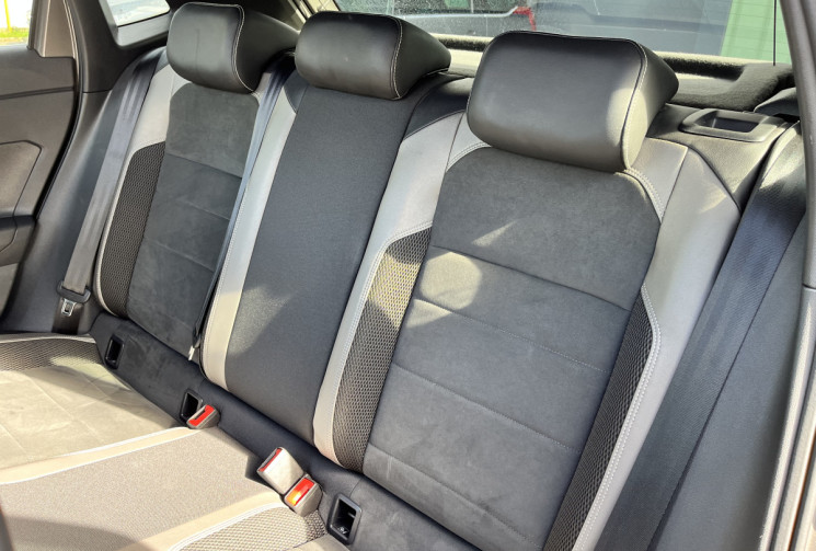 Volkswagen Polo VI 2.0 TSI 200ch GTI DSG6 Euro6d-T