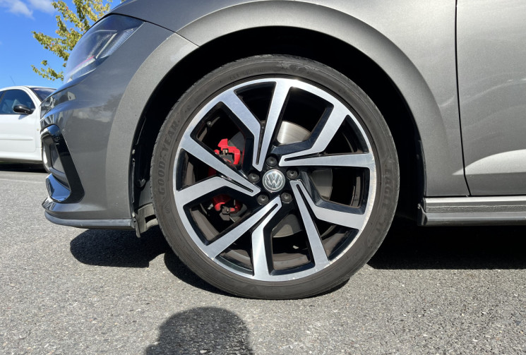 Volkswagen Polo VI 2.0 TSI 200ch GTI DSG6 Euro6d-T