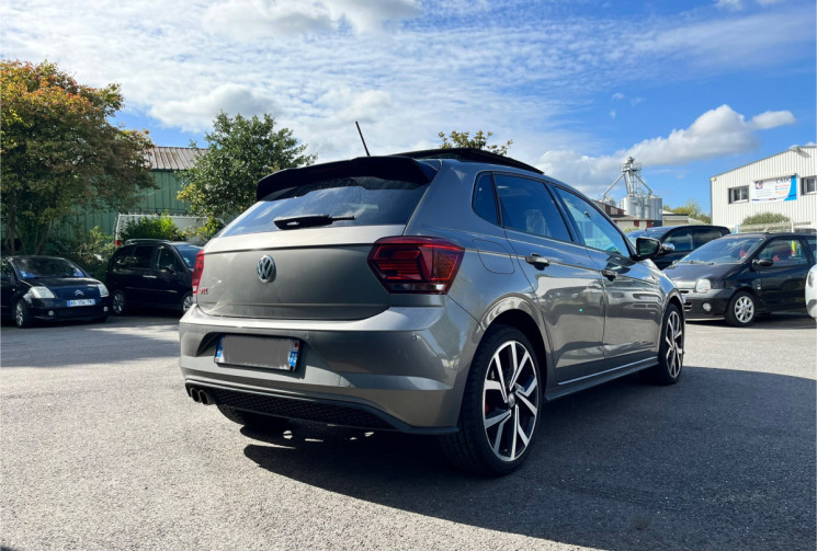 Volkswagen Polo VI 2.0 TSI 200ch GTI DSG6 Euro6d-T