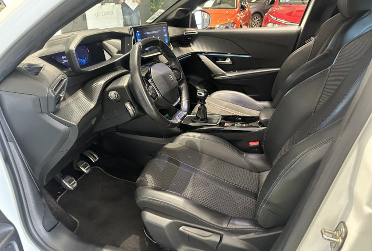 Peugeot 208 1.5 BlueHDi 100ch S&S GT Line 1ERE MAIN