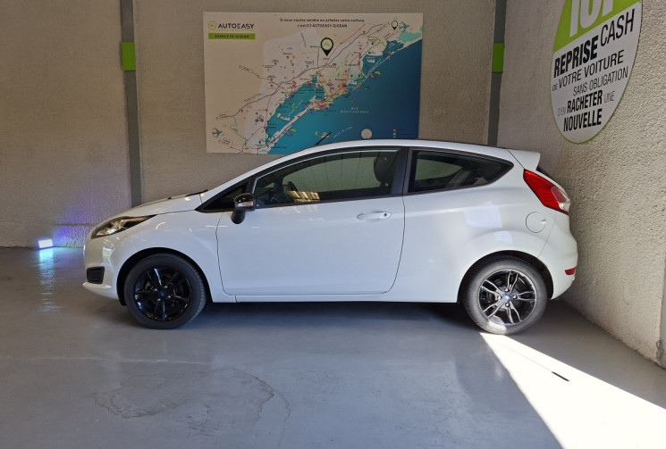 Ford Fiesta 1.0 101 BLACK AND WHITE EDITION GARANTIE 6 MOIS