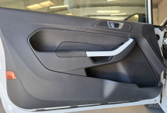 Ford Fiesta 1.0 101 BLACK AND WHITE EDITION GARANTIE 6 MOIS