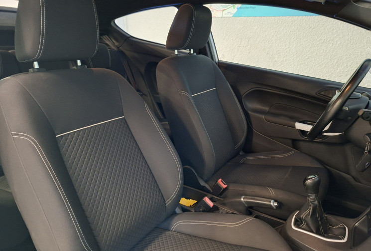 Ford Fiesta 1.0 101 BLACK AND WHITE EDITION GARANTIE 6 MOIS