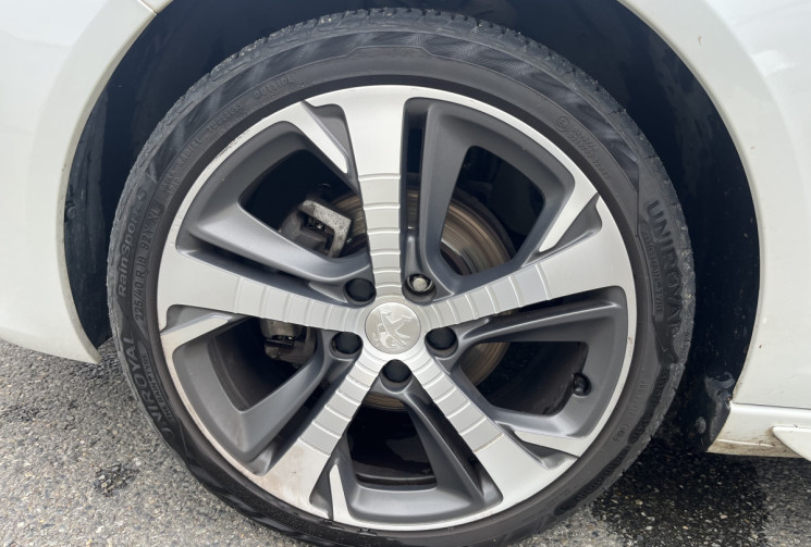 Peugeot 308 1.2 130ch S&S GT Line EAT6 