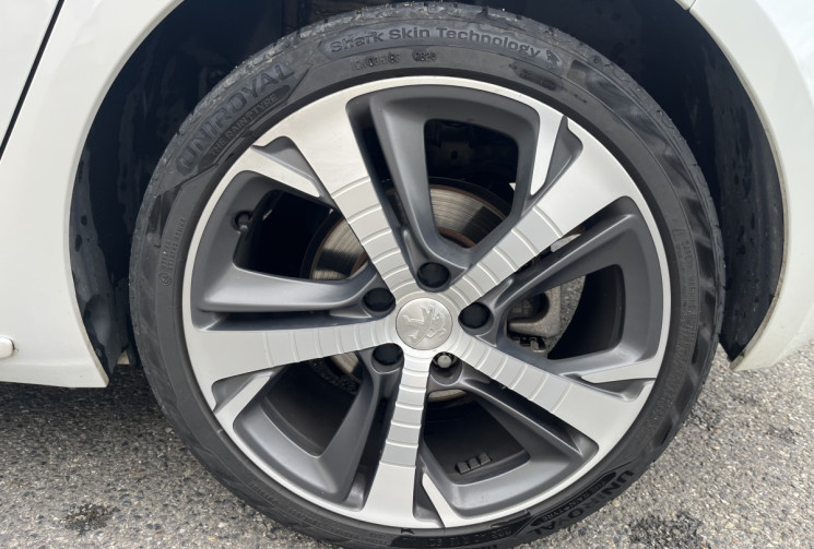 Peugeot 308 1.2 130ch S&S GT Line EAT6 