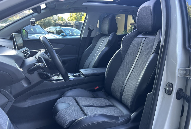 Peugeot 3008 II 1.5 BlueHDi EAT8 130 Allure business Toit Ouvrant / Sièges chauffants / Bluetooth