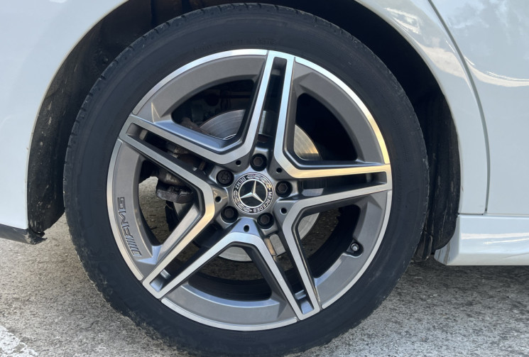 Mercedes Classe A IV 200 (W177) 163 AMG Line 7G-DCT / Caméra 360 / Pack Premium Plus / Pack Cuir AMG