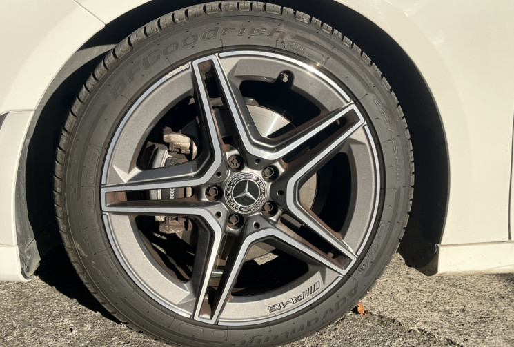 Mercedes Classe A IV 200 (W177) 163 AMG Line 7G-DCT / Caméra 360 / Pack Premium Plus / Pack Cuir AMG