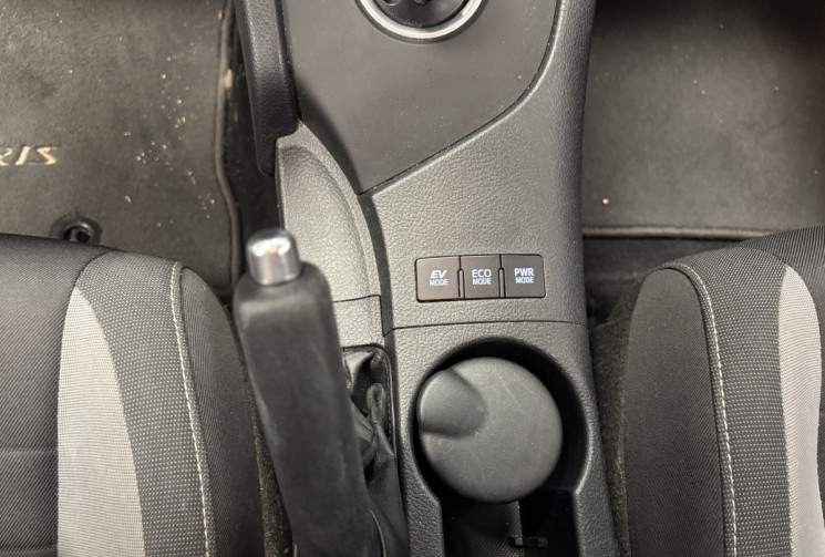 Toyota Auris Touring Sports 136 h Design NAV/TSS/Smart entry