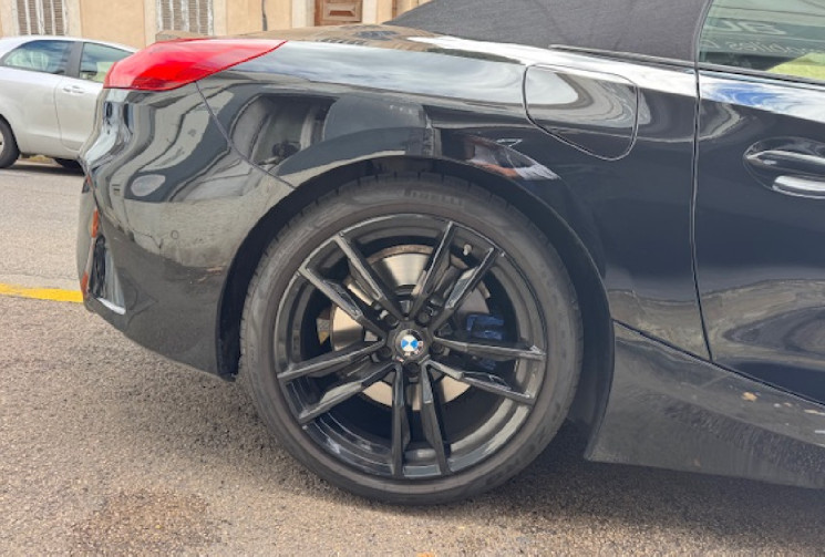BMW Z4 M40i performance (G29) 3.0 i 340 cv / CAPOTE DIAMANTEE / HUD / HARMAN CARDON / CAR PLAY / 