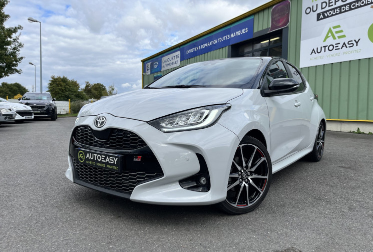 Toyota Yaris IV 116h GR Sport 5p MY22