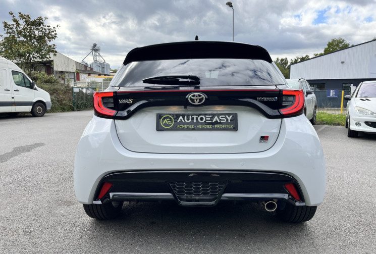 Toyota Yaris IV 116h GR Sport 5p MY22