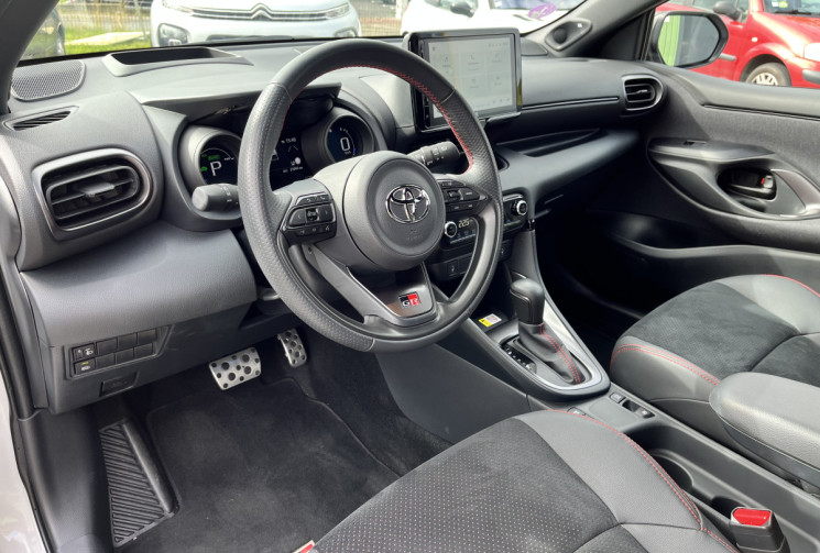 Toyota Yaris IV 116h GR Sport 5p MY22