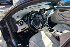 Mercedes CLA 220 CDI FASCINATION PACK AMG 170 Ch 7G-DCT * CUIR BEIGE * TOIT OUVRANT