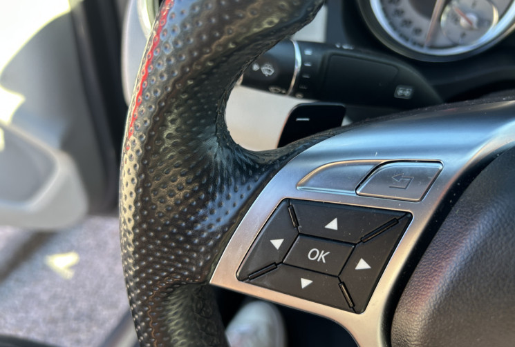 Mercedes CLA 220 CDI FASCINATION PACK AMG 170 Ch 7G-DCT * CUIR BEIGE * TOIT OUVRANT